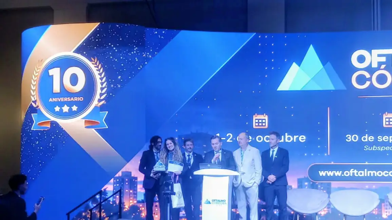 Premian al Hospital Carrillo en Córdoba por una cirugía ocular inédita en San Luis